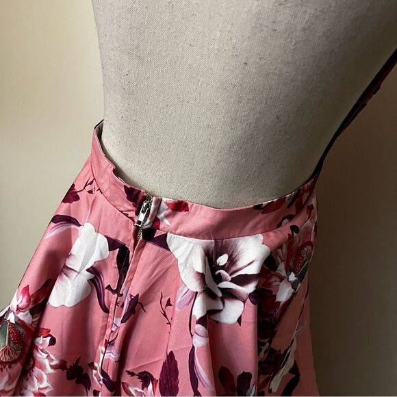 OPEN BACK FIT & FLARE FLORAL PRINT DRESS PINK - Picture 9 of 16